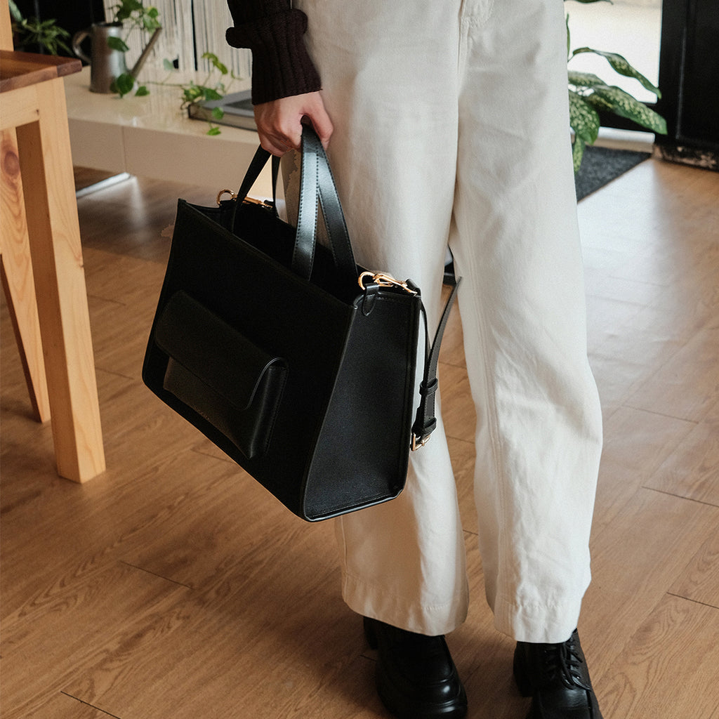 Faye Tote M / Full Black