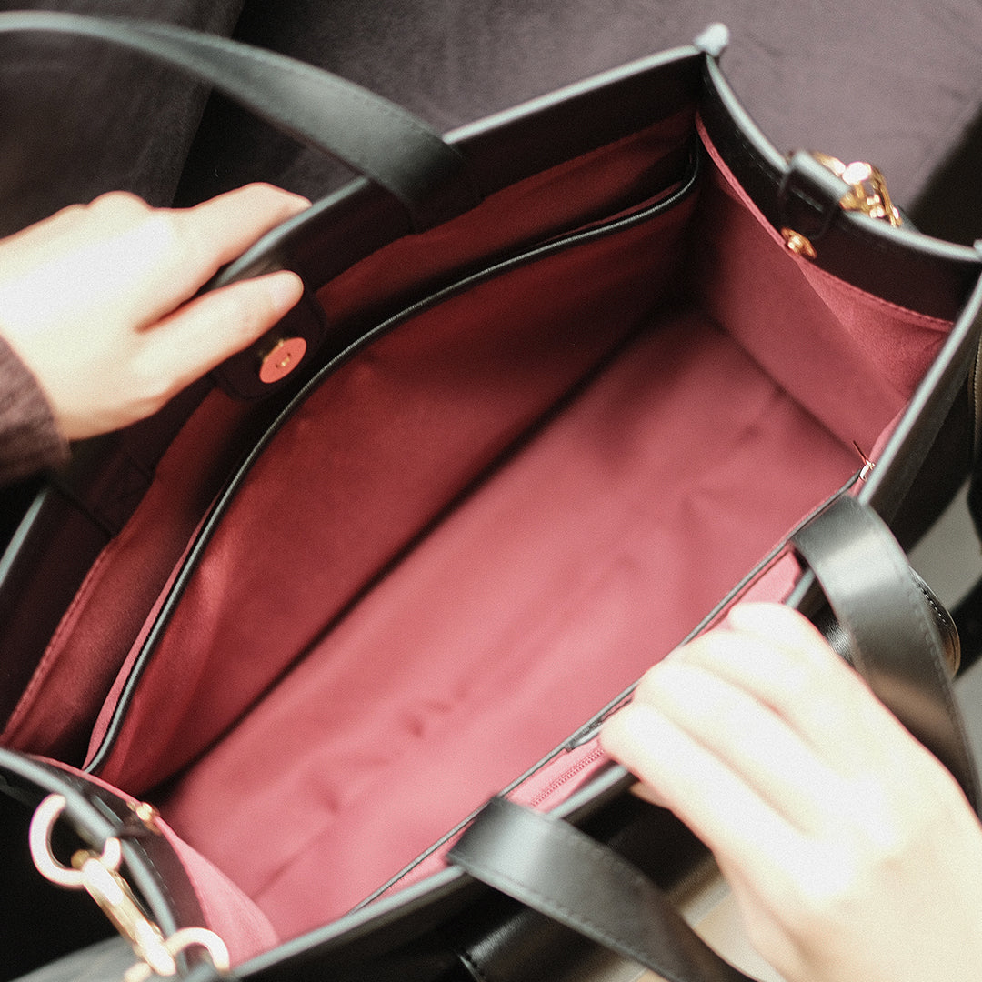 Faye Tote M / Full Black